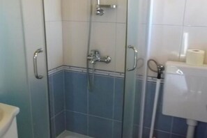 Apartemen | Kamar mandi | Pengering rambut