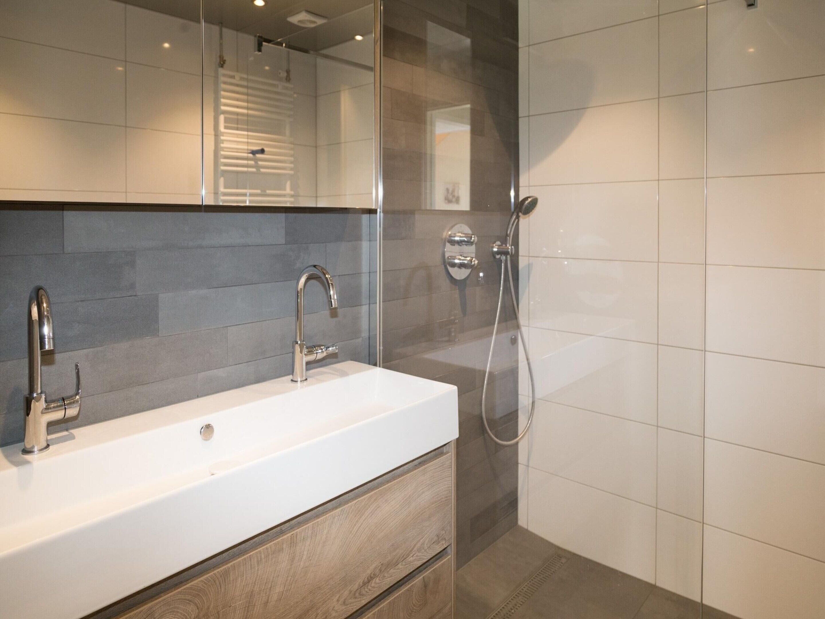 Ferienhaus | Badezimmer