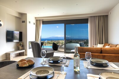 Amazing Sea View Villa in Karavados