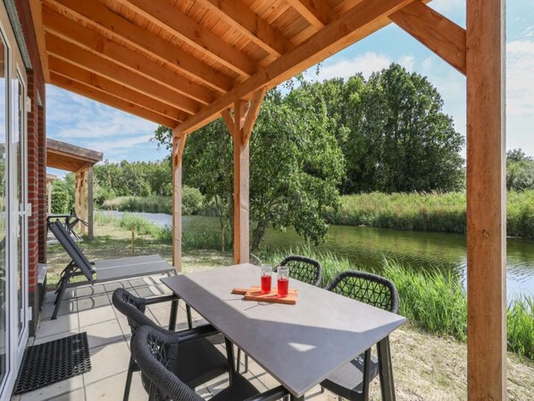 House | Dining - Holiday Home in Simonshaven by Lake Beach (Simonshaven)