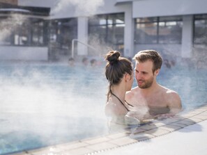 Hus | Pool