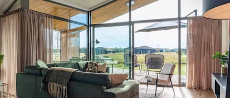 House | Living room