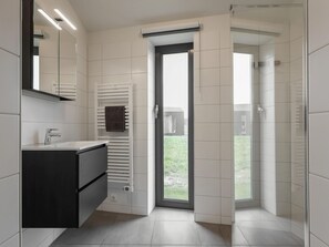 Ferienhaus | Badezimmer