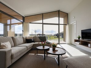 House | Living area - Inviting Holiday Home in the Nature (Wissenkerke)