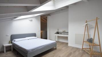 House | 3 bilik tidur, dilengkapkan perabot secara berasingan