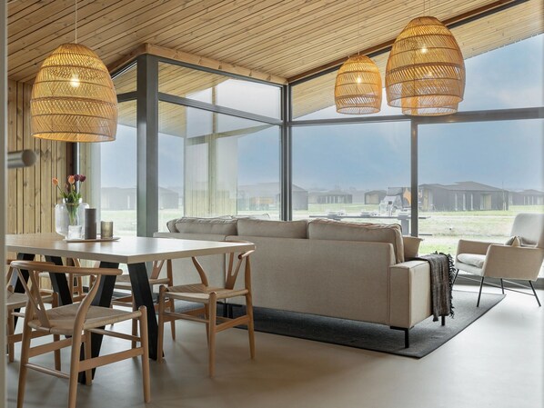 House | Dining - Lovely Holiday Home in Wissenkerke With Garden (Wissenkerke)