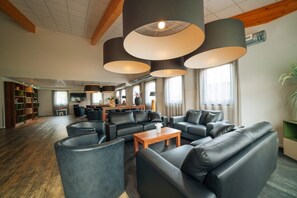 House | Living room - Holiday Home for Group With Sauna and Pool (Havelte)