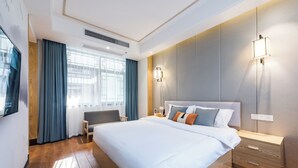 Superior Double Room, Courtyard View | Premium bedding, down comforters, pillowtop beds, WiFi (free) - Qingcheng Courtyard Hot Spring Hotel (Chengdu)