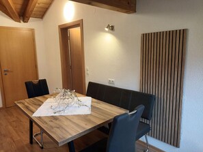 Dining - Apartment Hochgallmigg Near Ski Slopes (Fliess)