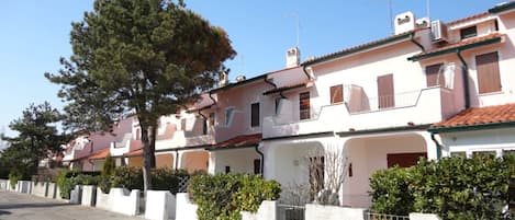 House | Exterior