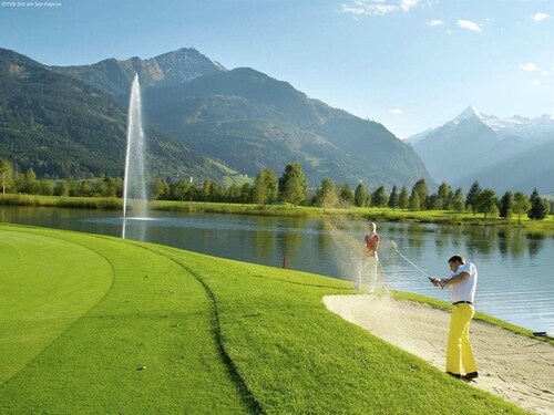 Spacious Holiday Home in Zell am See