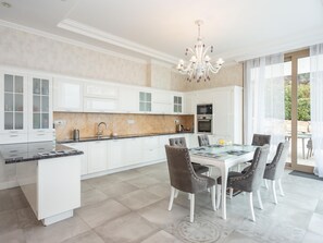 Dining - Spacious Holiday Home With Pool (Tossa de Mar)