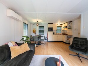 House | Living area - Luxury Chalet in Stegeren, Beautiful Surroundings (Stegeren)