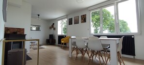 Interior - Ideal country home (Saint-Berthevin-la-Tannière)