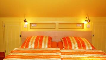 House | 3 bedrooms, individually furnished, iron/ironing board
