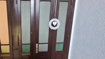 Apartment | Reception