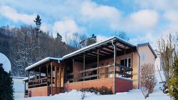 Bungalow | Exterior