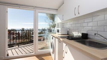 Apartment | Private kitchen | Highchair