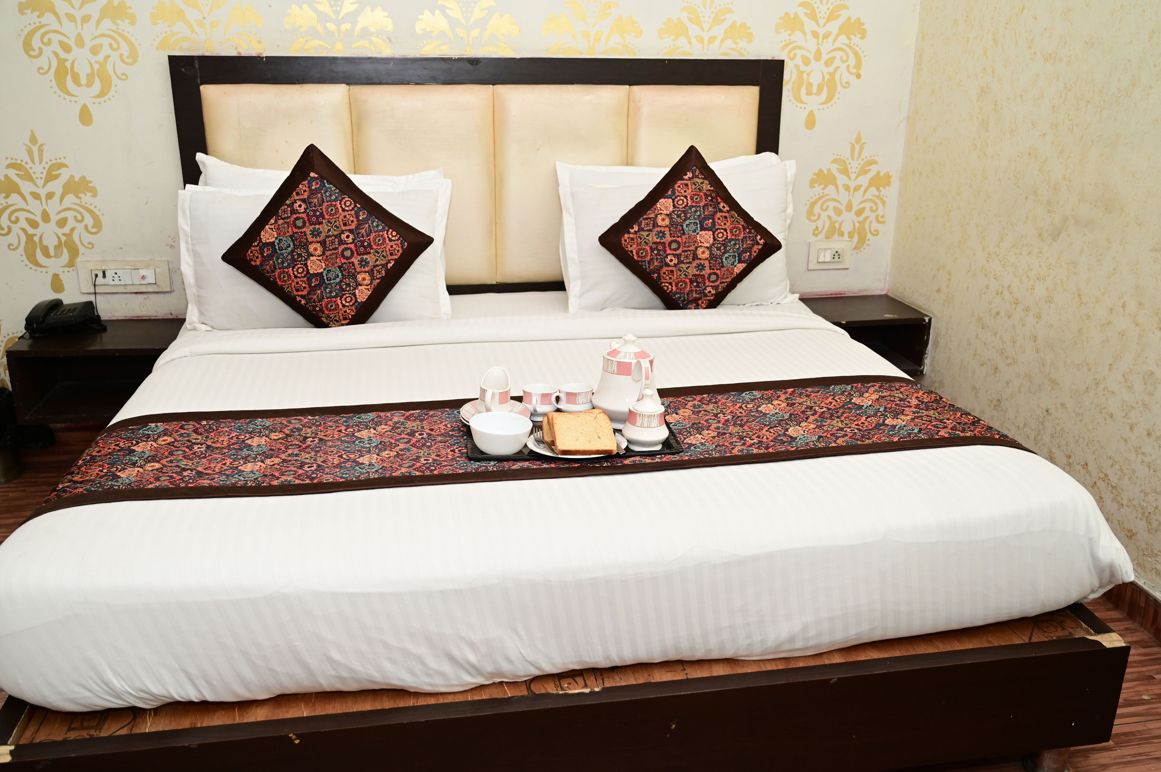 Family Room | Free WiFi