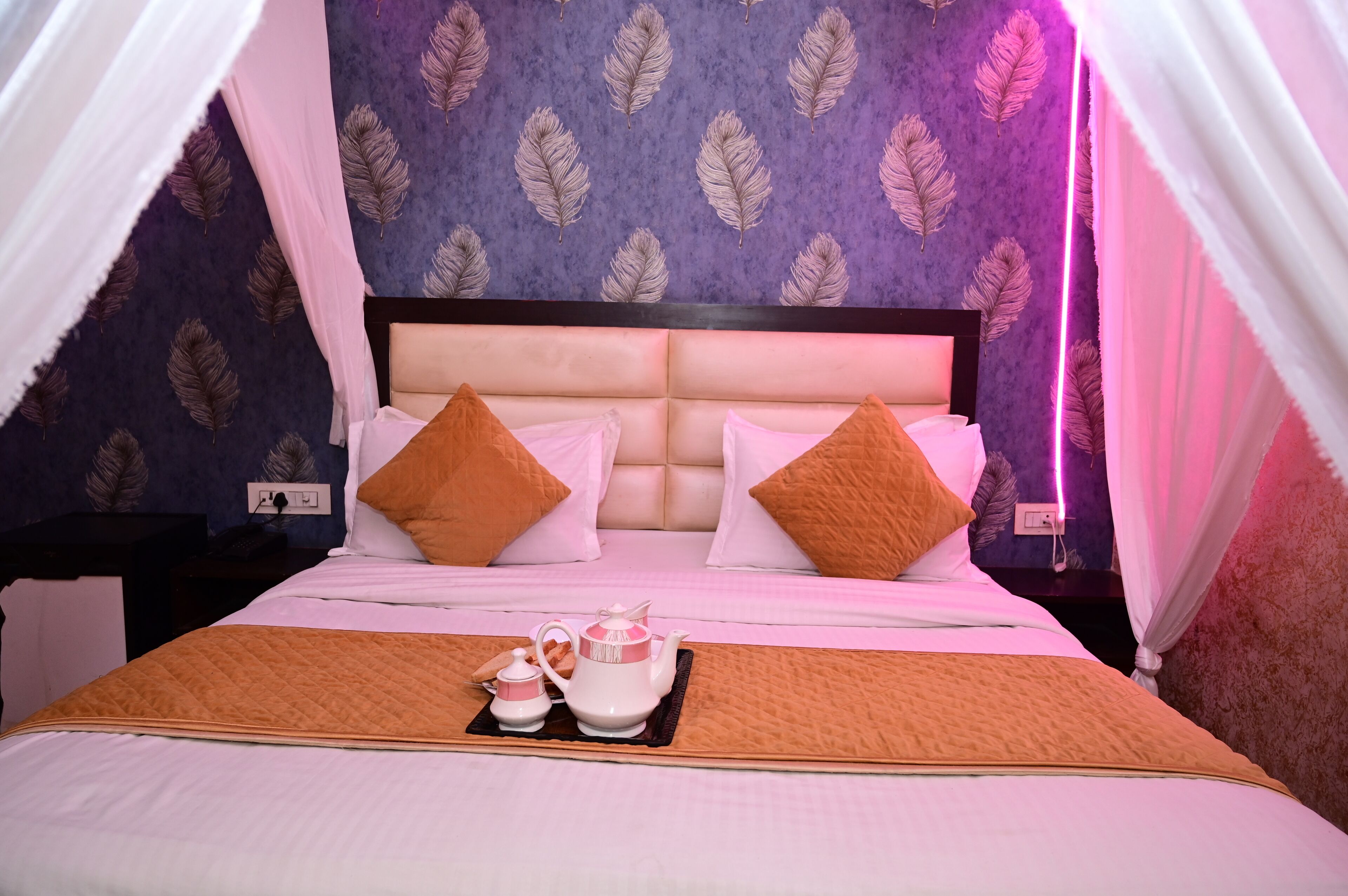 Executive Room | Free WiFi