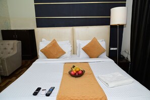 Deluxe Room | Free WiFi - Hotel Krishna Pride (Jaipur)