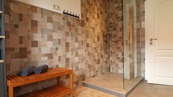 Apartment | Bathroom