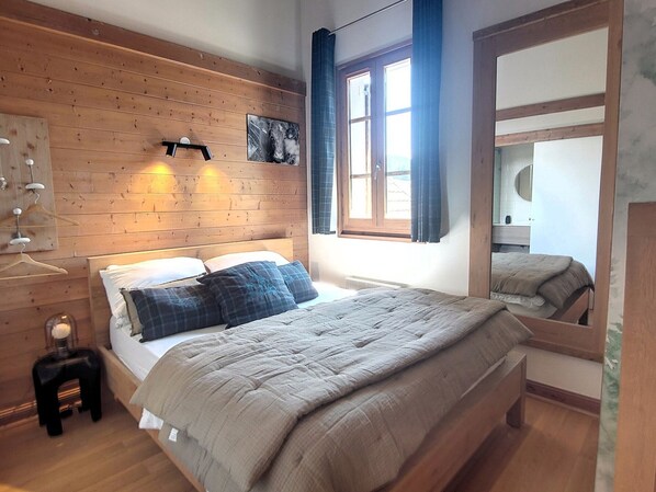 4 chambres, accès au Wi-Fi (inclus)