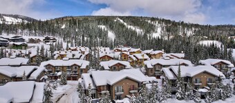 Off the Cliff Chalet