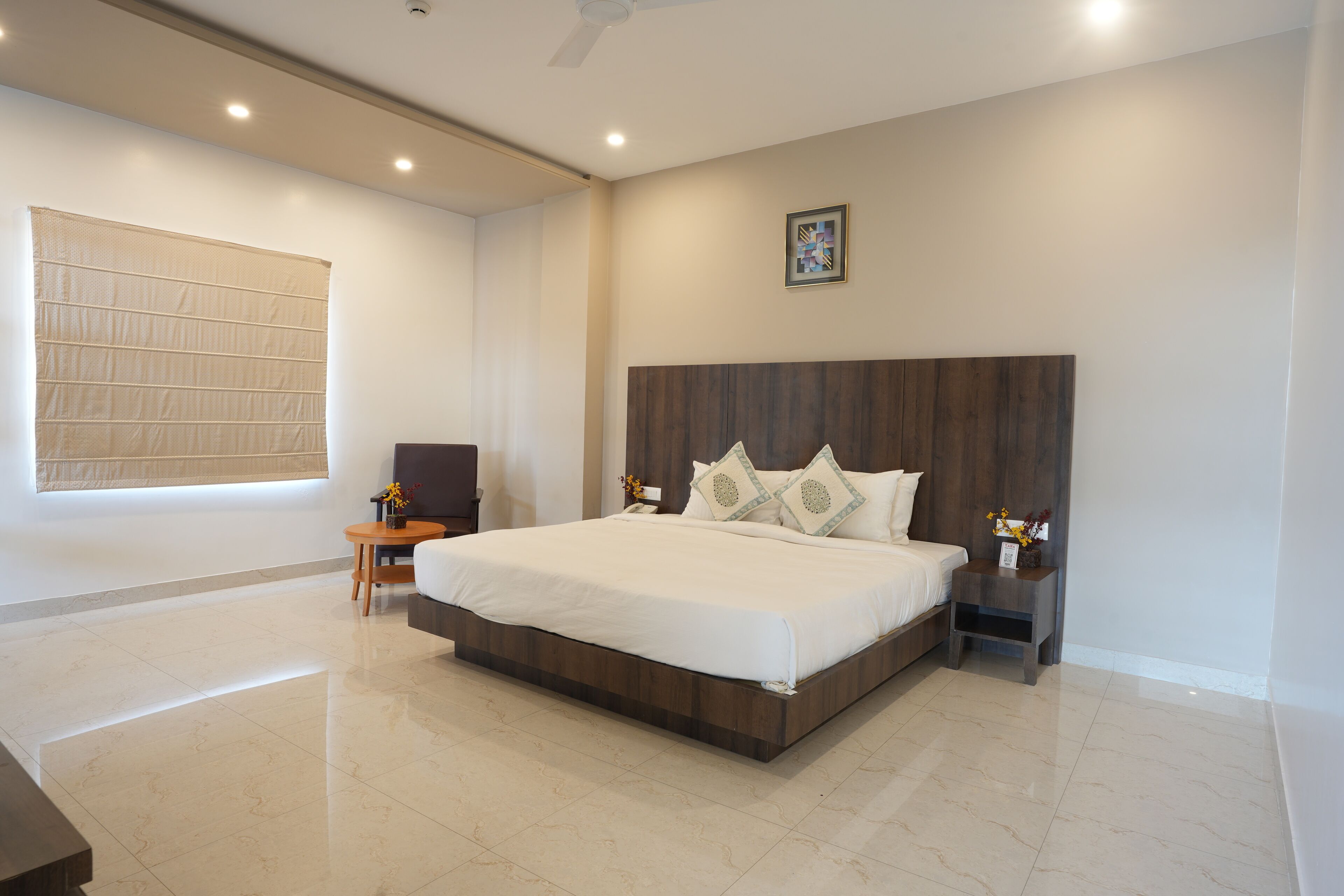 In-room safe, desk, laptop workspace, soundproofing