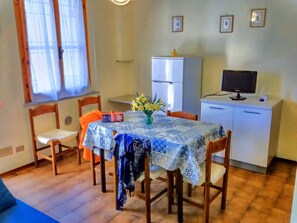 Apartment | Living room - Apartment 200m From the sea (Ravenna)