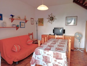 House | Dining