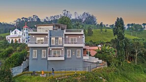 Villa, 5 Bedrooms | 5 bedrooms, free WiFi, bed sheets - Cloud walk (Coonoor)