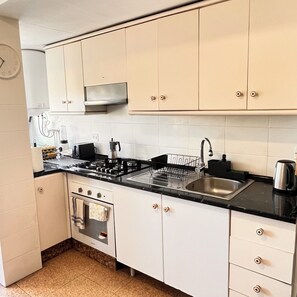 Microwave, oven, stovetop, dishwasher