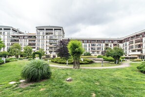Esterni