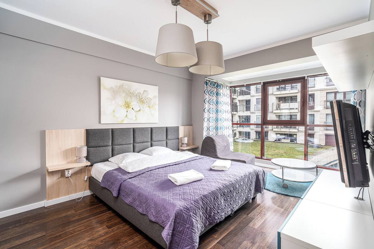 City studio suite | 1 slaapkamer, een strijkplank/strijkijzer, gratis wifi