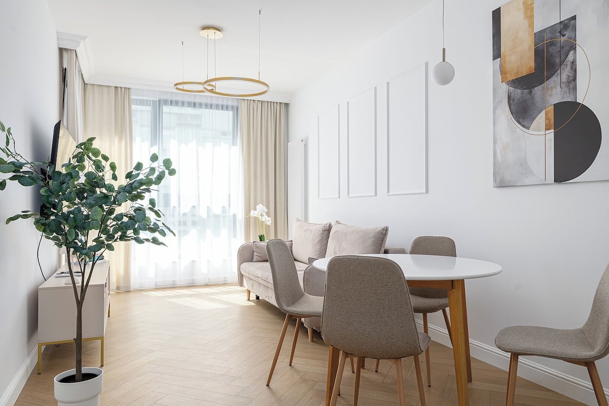 Appartamento City, balcone | Soggiorno | TV a schermo piatto 27 pollici con canali digitali