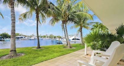 Sailfish Suites 4- Waterfront, Pet friendly!!