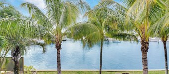 Sailfish Suites - 12 - waterfront lodging