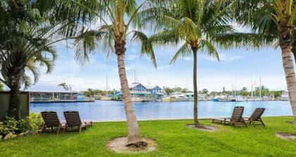 Sailfish Suites - 11 - pet friendly!