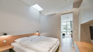 Studio, quang cảnh sân vườn