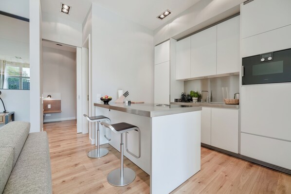 Appartement, vue cour intérieure | Cuisine privée