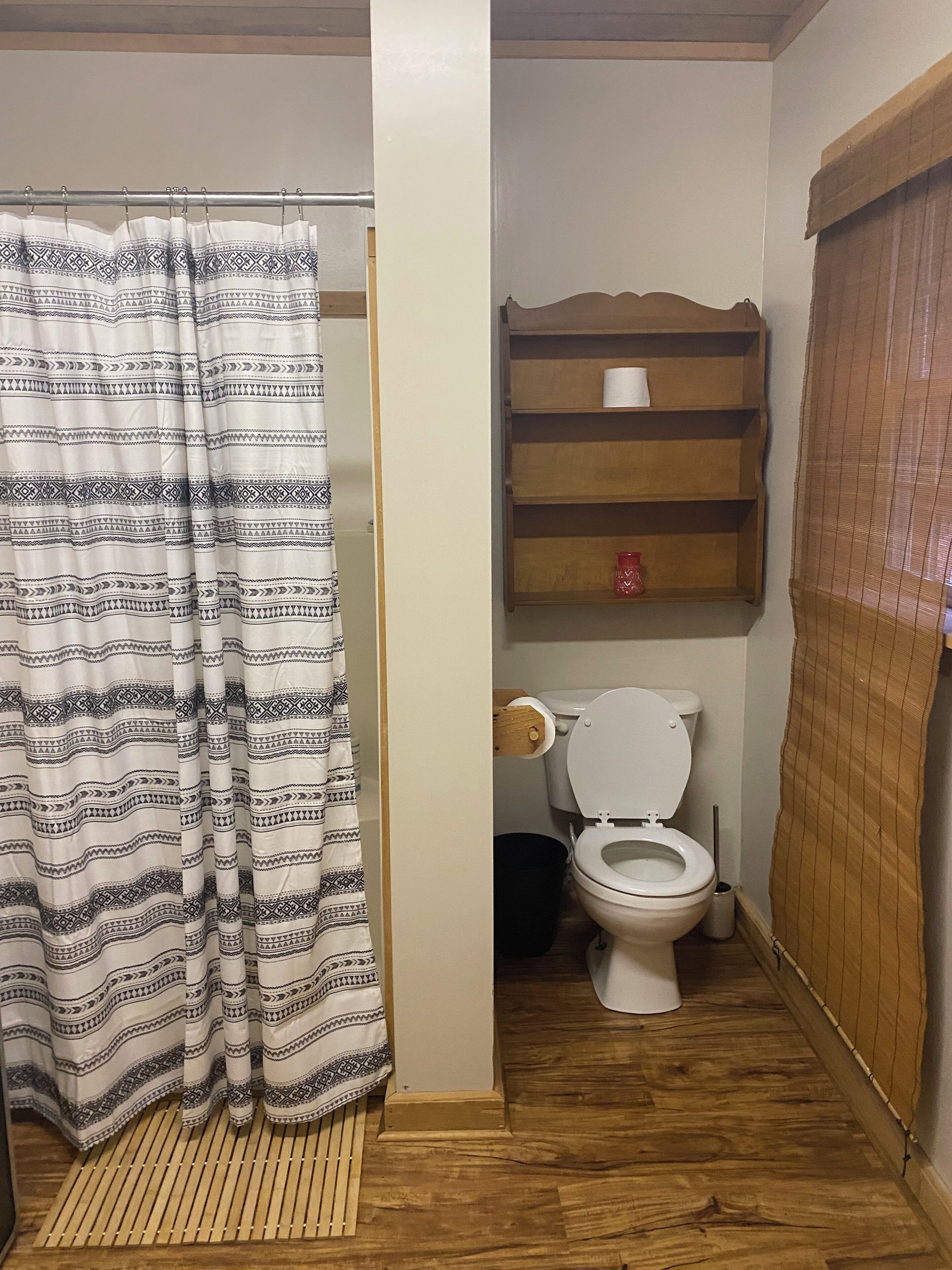 Shower, towels, soap, shampoo