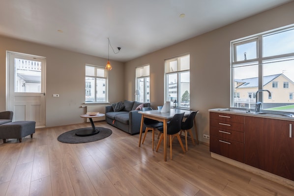 Comfort Apartment, City View | Dining room - Day Dream Strandgata 11 (Akureyri)