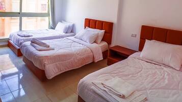 15 bedrooms, free WiFi, bed sheets