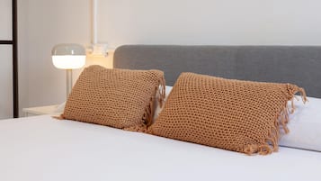 Apartment | 1 bedroom, iron/ironing board, Internet