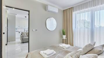 Standard Suite, Balcony | Individually decorated, individually furnished, free WiFi, bed sheets
