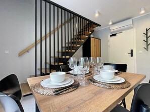 Superior Apartment, Terrace (Duplex) | 1 bedroom, individually decorated, individually furnished, free WiFi