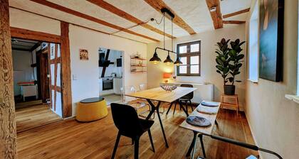 Zollhaus | Zentral • Liebevoll • Maisonette Wohnung