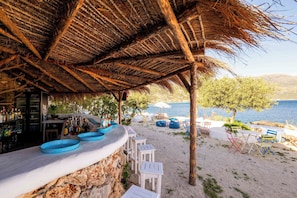 Beach bar