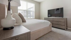 1 bedroom, desk, iron/ironing board, WiFi